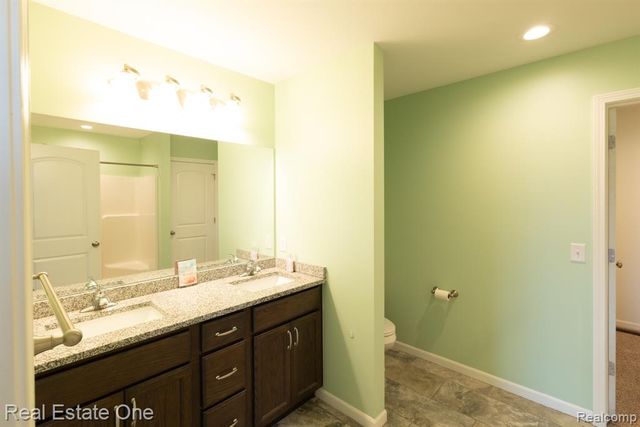 25260 32 Mile Road, Lenox, MI 48050