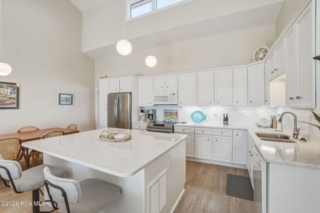 289 Salter Path Road 10, Atlantic Beach, NC 28512