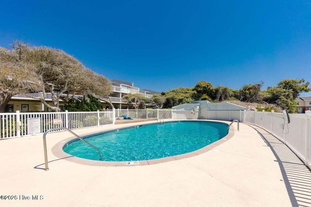 289 Salter Path Road 10, Atlantic Beach, NC 28512