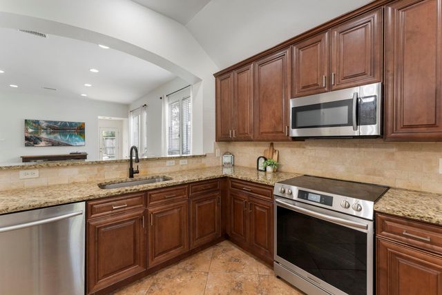 28007 Elijah Hills Lane, Spring, TX 77386