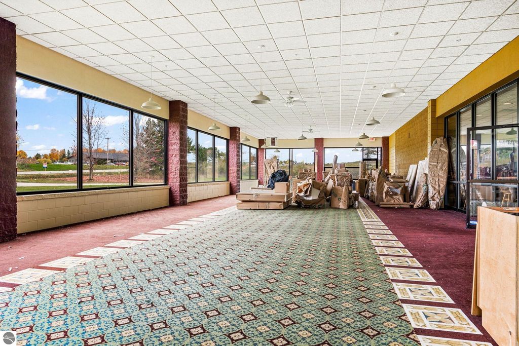 Image 14 of property listing at 4160 E M-72 E, Williamsburg, MI 49690