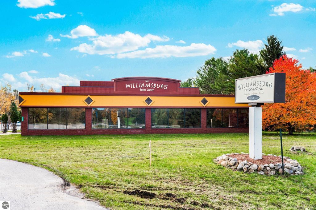 Image 9 of property listing at 4160 E M-72 E, Williamsburg, MI 49690