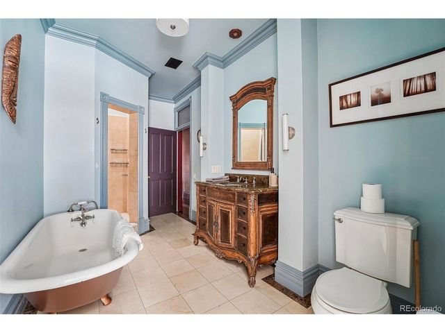 121 N F St B, Salida, CO 81201