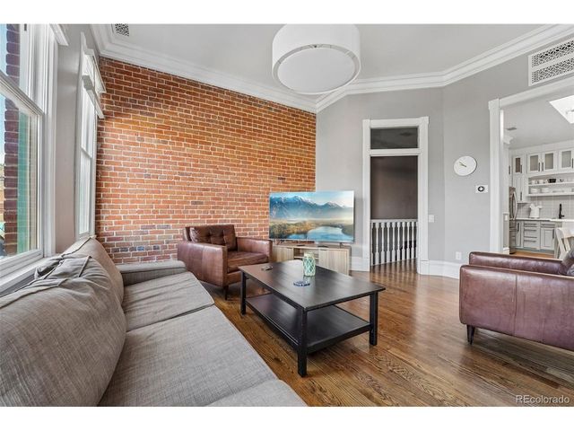 121 N F St B, Salida, CO 81201