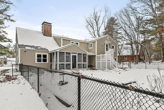 18 Douglas Dr, Ayer, MA 01432