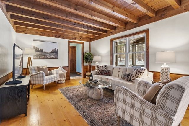 18 Douglas Dr, Ayer, MA 01432