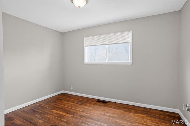 10507 Tate Drive, St Louis, MO 63136