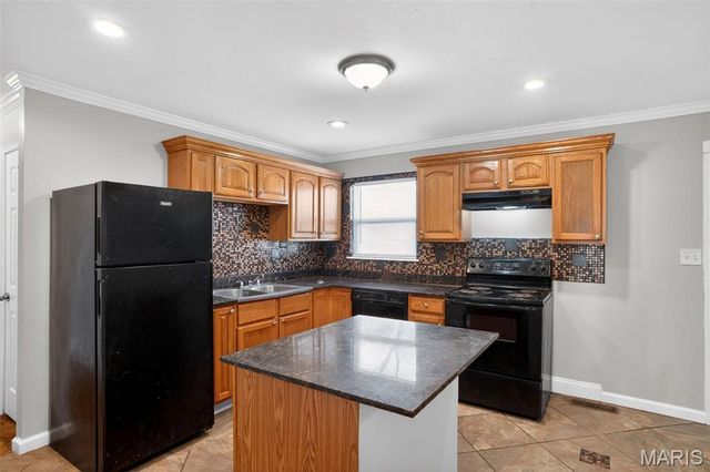 10507 Tate Drive, St Louis, MO 63136