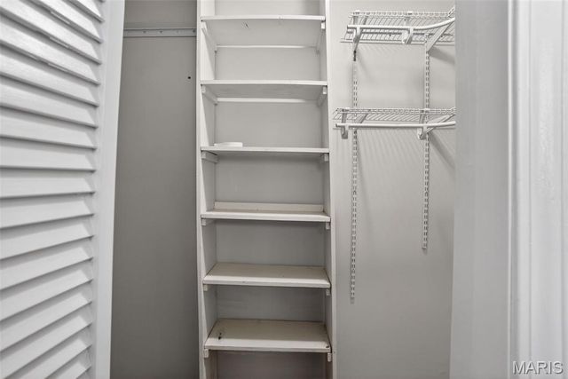 10507 Tate Drive, St Louis, MO 63136