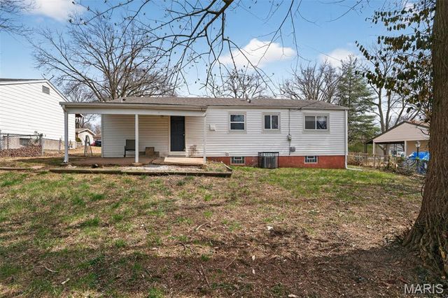 10507 Tate Drive, St Louis, MO 63136