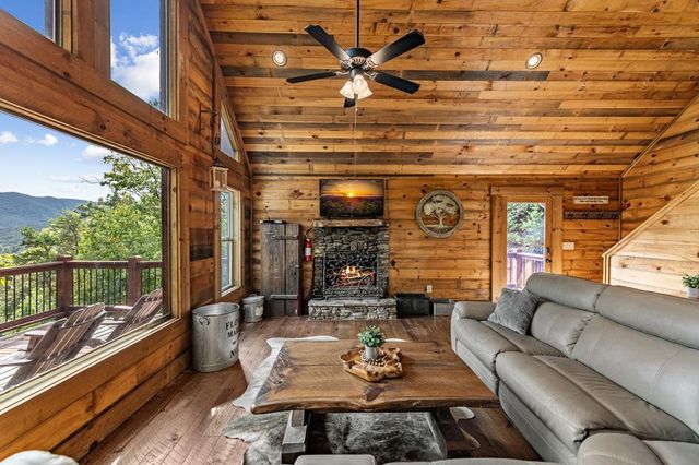 300 Cloudland Trace, Epworth, GA 30541