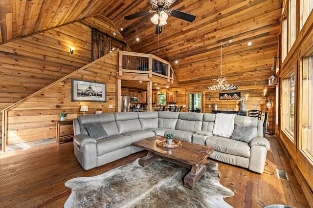 300 Cloudland Trace, Epworth, GA 30541