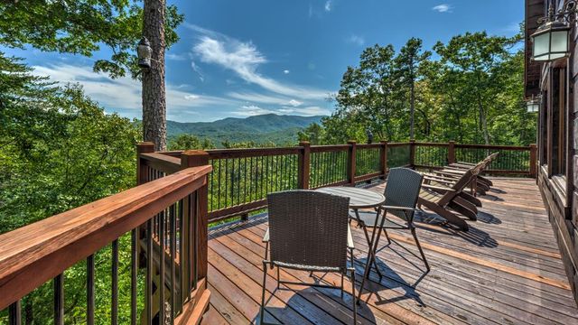 300 Cloudland Trace, Epworth, GA 30541