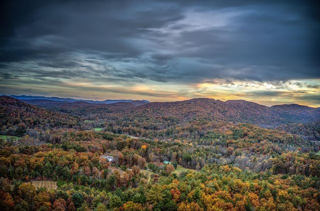 300 Cloudland Trace, Epworth, GA 30541