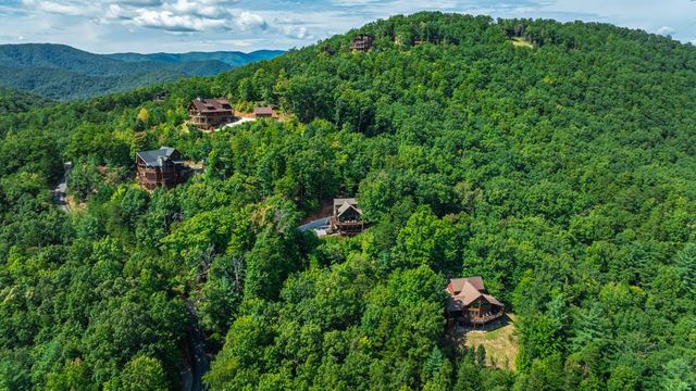 300 Cloudland Trace, Epworth, GA 30541