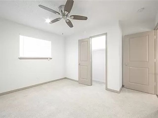 3510 Shady Valley Drive 3510, Pantego, TX 76013