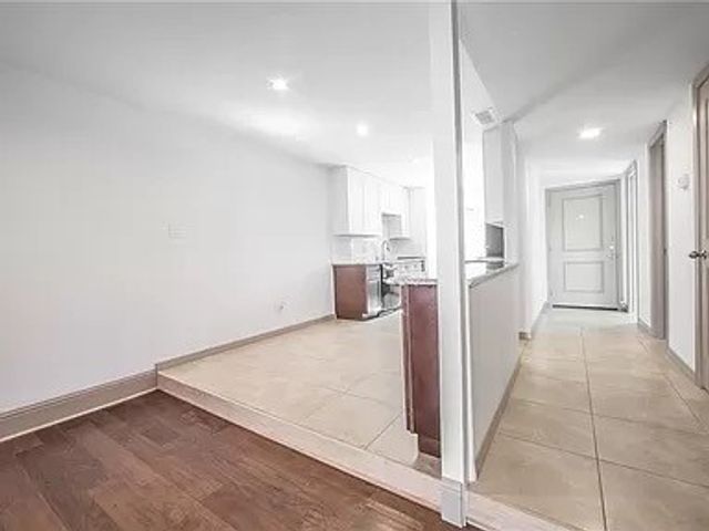 3510 Shady Valley Drive 3510, Pantego, TX 76013