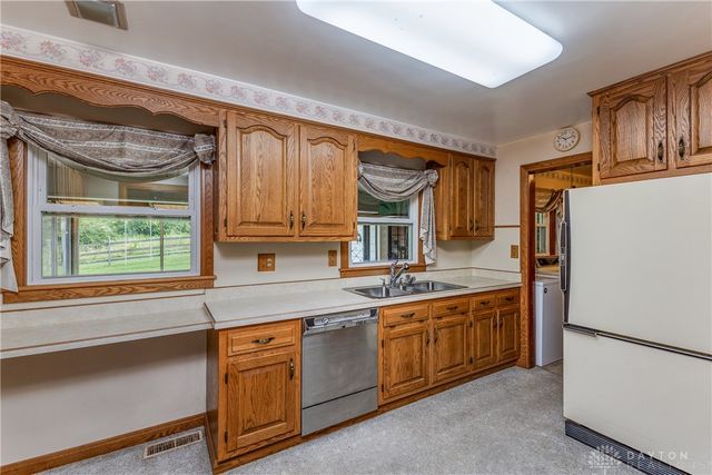 7853 Chambersburg Road, Huber Heights, OH 45424