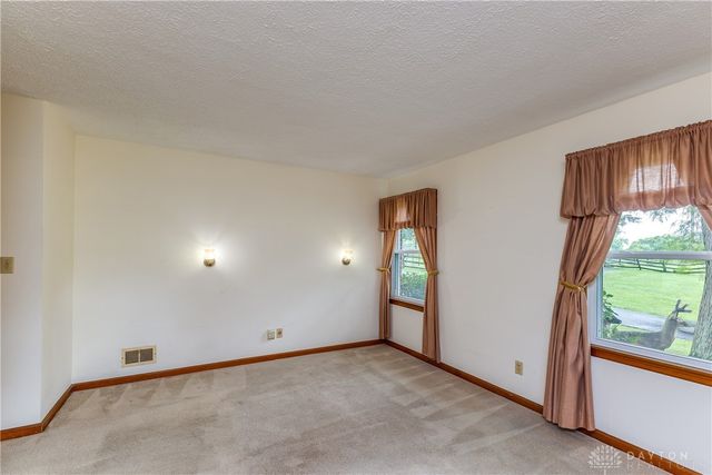 7853 Chambersburg Road, Huber Heights, OH 45424