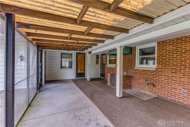 7853 Chambersburg Road, Huber Heights, OH 45424