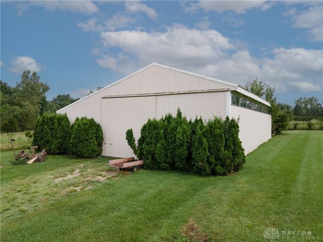 7853 Chambersburg Road, Huber Heights, OH 45424