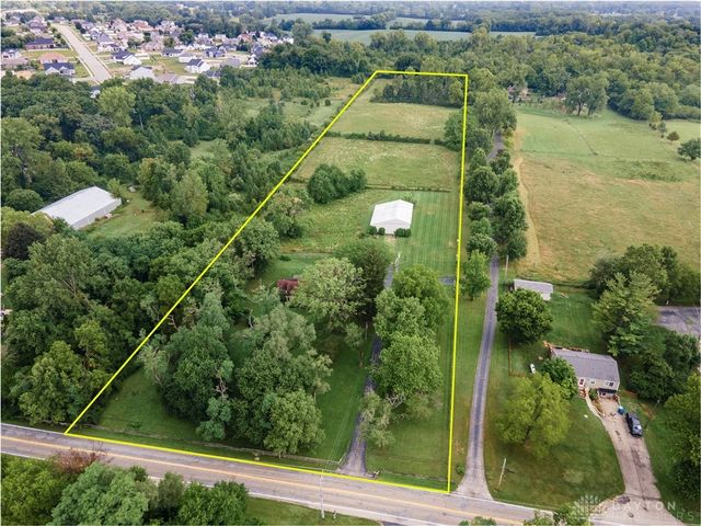 7853 Chambersburg Road, Huber Heights, OH 45424