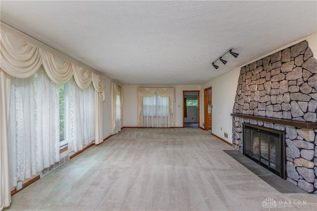 7853 Chambersburg Road, Huber Heights, OH 45424