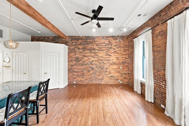 55 W Livingston Avenue, 203, Columbus, OH 43215
