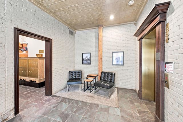 55 W Livingston Avenue, 203, Columbus, OH 43215