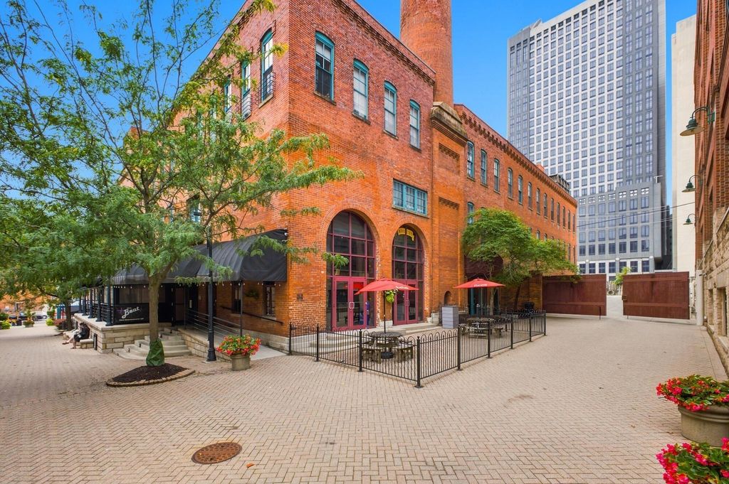 55 W Livingston Avenue, 203, Columbus, OH 43215