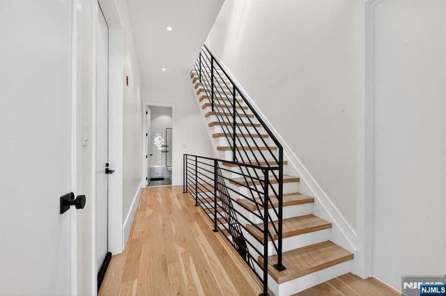 339 Palisade Avenue 3, Jersey City, NJ 07307