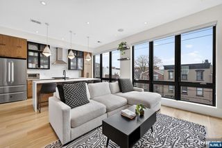 339 Palisade Avenue 3, Jersey City, NJ 07307