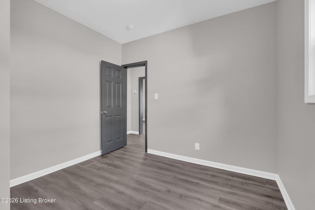 1521 Sale Ave, Louisville, KY 40215