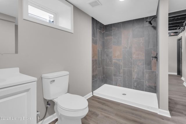 1521 Sale Ave, Louisville, KY 40215