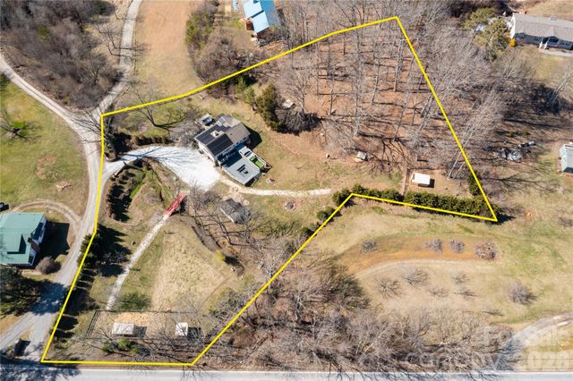 5 Northlake Drive, Weaverville, NC 28787