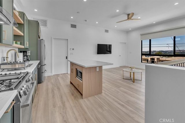 5046 Cerrillos Drive, Woodland Hills, CA 91364