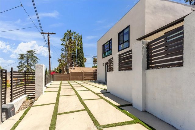 5046 Cerrillos Drive, Woodland Hills, CA 91364