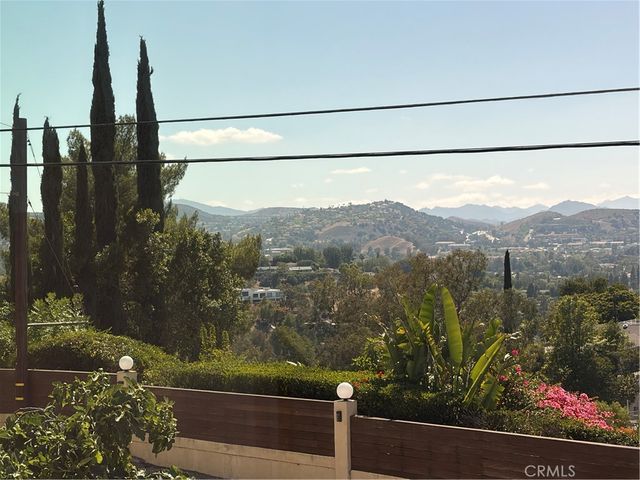 5046 Cerrillos Drive, Woodland Hills, CA 91364