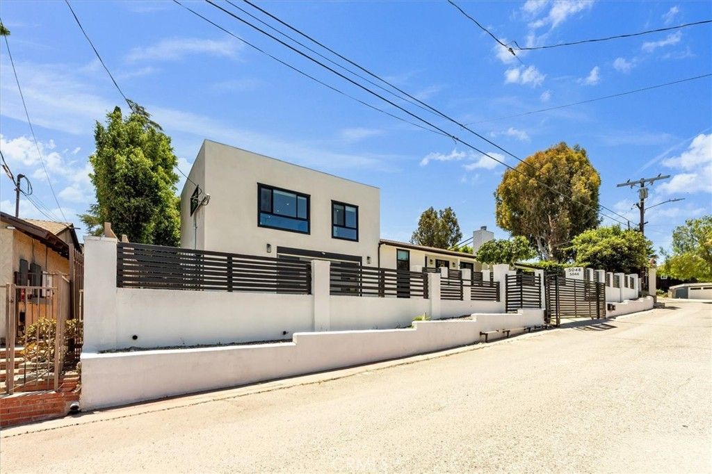 5046 Cerrillos Drive, Woodland Hills, CA 91364