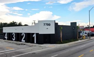 7700 NW 7th Ave, Miami, FL 33150