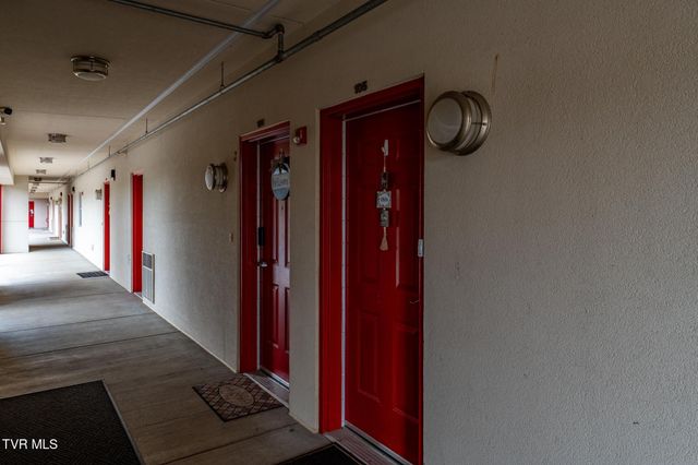 210 Raceday Center Drive Unit 1105, Bristol, TN 37620