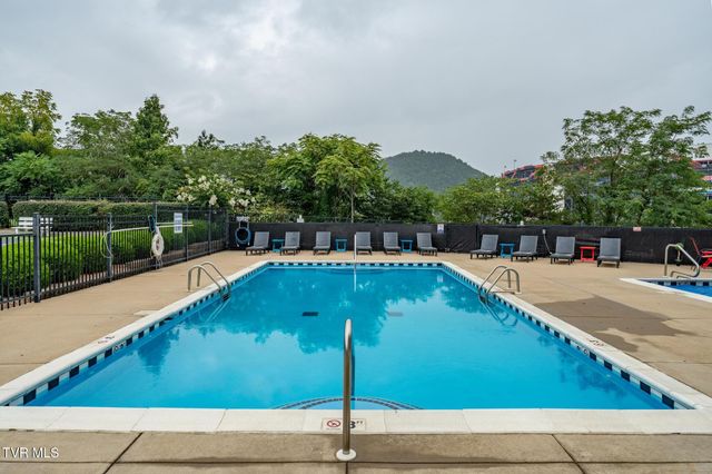 210 Raceday Center Drive Unit 1105, Bristol, TN 37620