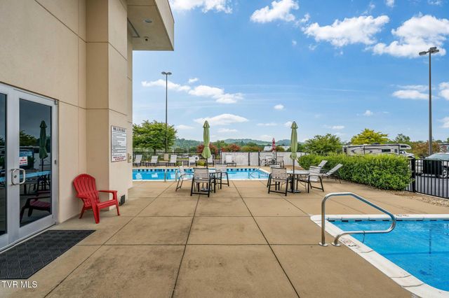 210 Raceday Center Drive Unit 1105, Bristol, TN 37620