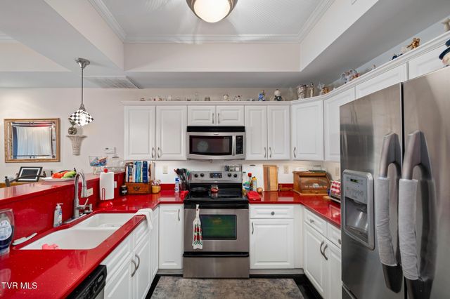 210 Raceday Center Drive Unit 1105, Bristol, TN 37620