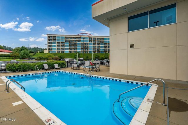 210 Raceday Center Drive Unit 1105, Bristol, TN 37620