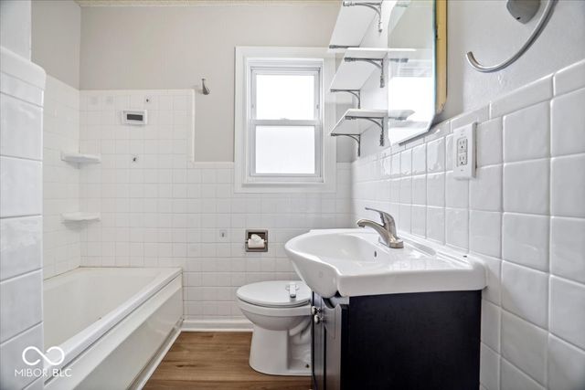 35 N Elizabeth Street, Indianapolis, IN 46219