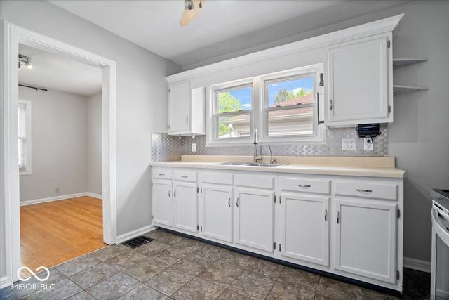 35 N Elizabeth Street, Indianapolis, IN 46219