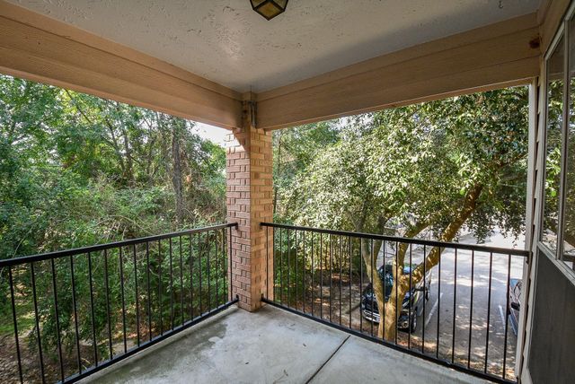 8051 Bay Branch Dr 222, The Woodlands, TX 77382