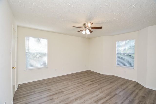 8051 Bay Branch Dr 222, The Woodlands, TX 77382