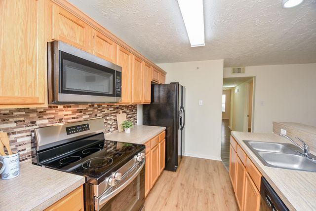 8051 Bay Branch Dr 222, The Woodlands, TX 77382